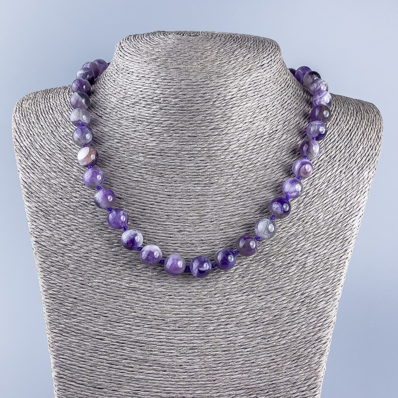 Naszyjnik z naturalnego kamienia – ametyst, gładka kulka, średnica 10 mm +/-, długość 48 cm +/-