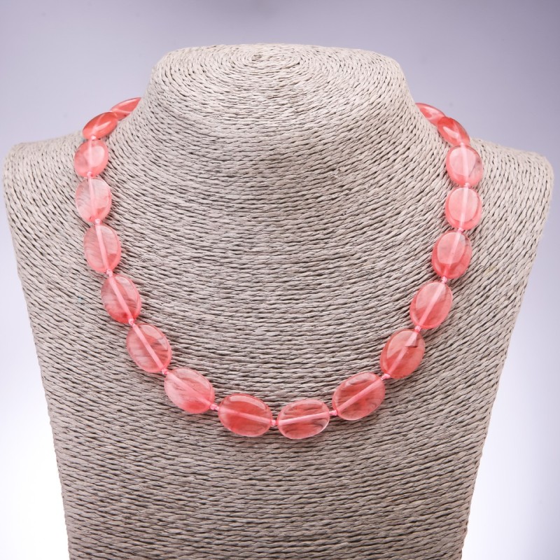 Naszyjnik z naturalnego kamienia chalcedonu – płaski owal, średnica 13×18 mm, długość 45 cm