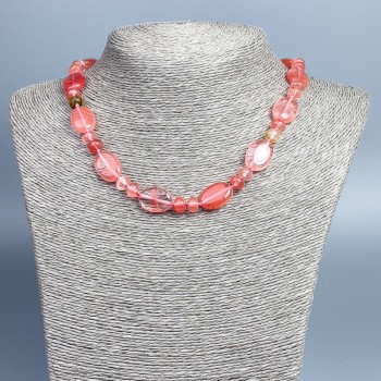 Naszyjnik z chalcedonu, naturalne kamienie w kształcie owalnym, średnica 18×12 mm ±, rondelki 8×5 mm ±, długość 46 cm ±