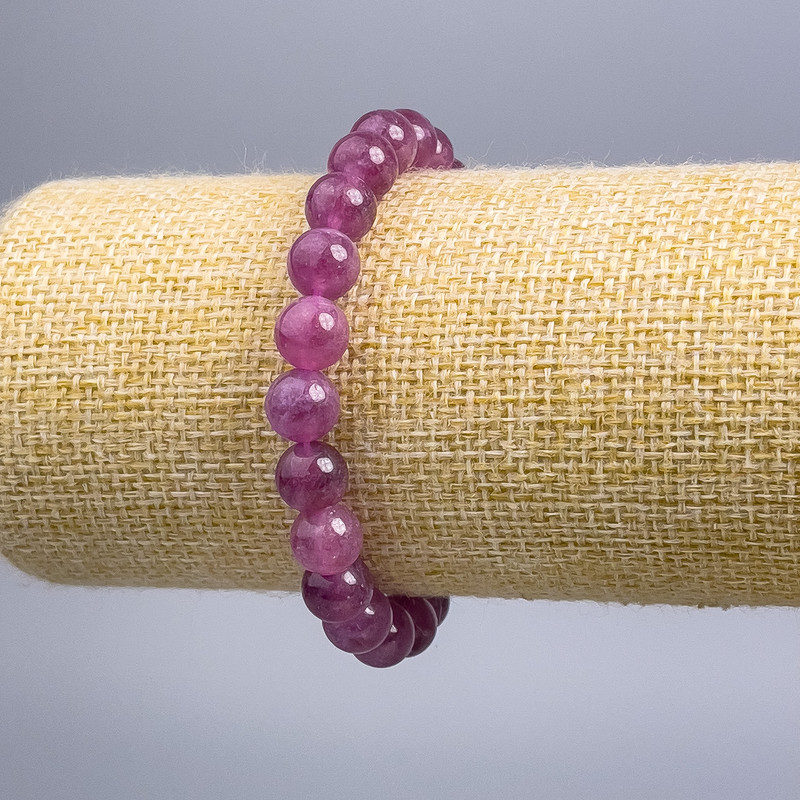 Bransoletka z rubelitu turmalinu – naturalny kamień, gładkie kuleczki, średnica 8,5 mm, długość 18 cm (elastyczna)