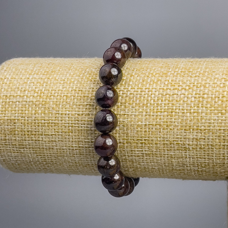 Bransoletka z naturalnego granatu, gładkie kuleczki o średnicy 10 mm, długość 18 cm, elastyczna