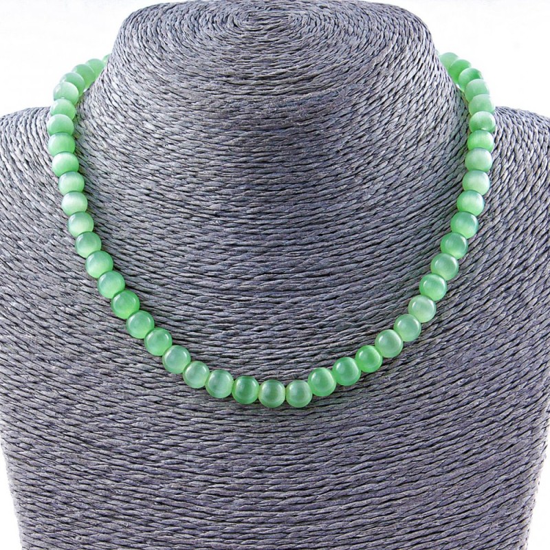 Naszyjnik z kociego oka, kula o średnicy 8 mm, zielonego koloru, długość 40 cm