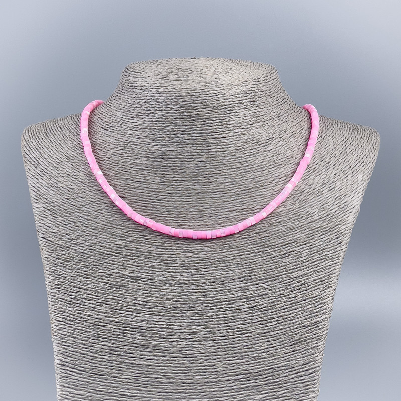 Naszyjnik-choker z naturalnej masy perłowej (tonowany), jasny malinowy, gładki rondel, średnica 4×2 mm, długość 48 cm