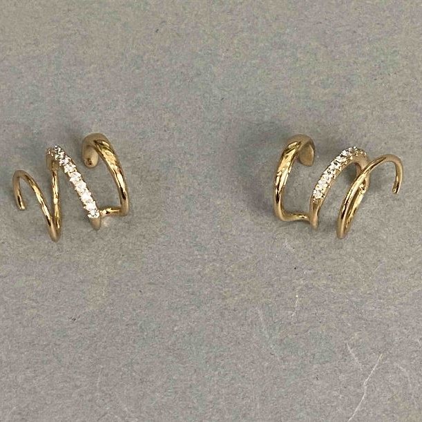 Kaf potrójny Xuping pozłocenie 18K białe kryształy 10×8 mm +