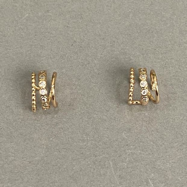 Kaf potrójny Xuping Pozłacanie 18K białe kryształy 10×8 mm +