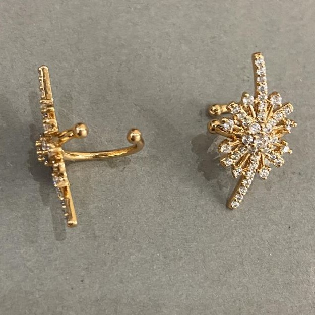 Kaf Xuping Pozłacenie 18K, białe kryształki, gwiazdka, średnica 20×10 mm+