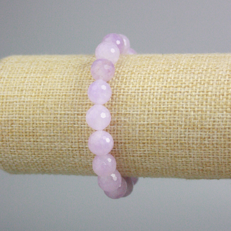 Bransoletka z kunzytu – fasetowane kulki o średnicy około 10 mm, długość 18 cm +/- (elastyczna baza)