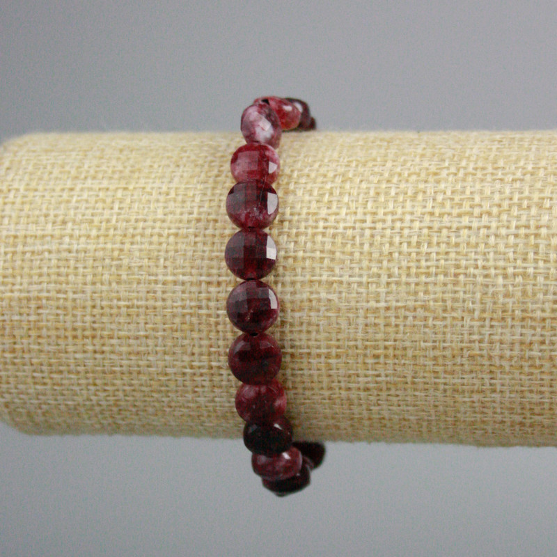 Bransoletka z rubelitowego turmalinu, fasetowana moneta, średnica 8,5 mm, długość 18 cm ± (rozciągliwy)