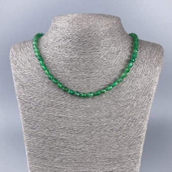 Naszyjnik z chryzoprazem fasetowany 5×5 mm