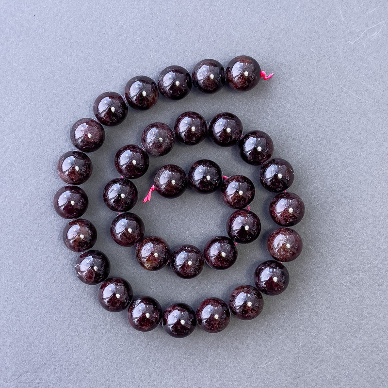 Koraliki granatu z naturalnego kamienia, gładka kulka, średnica 10 mm, długość 39 cm
