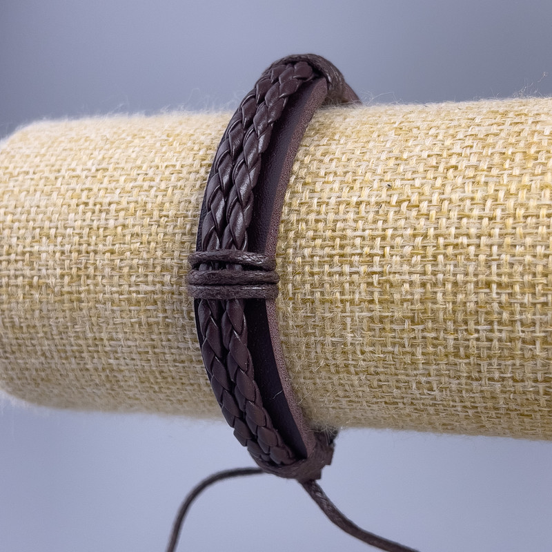 Bransoletka męska z ekoskóry, brązowa, długość 18–25 cm, grubość 12 mm, na zapięciu