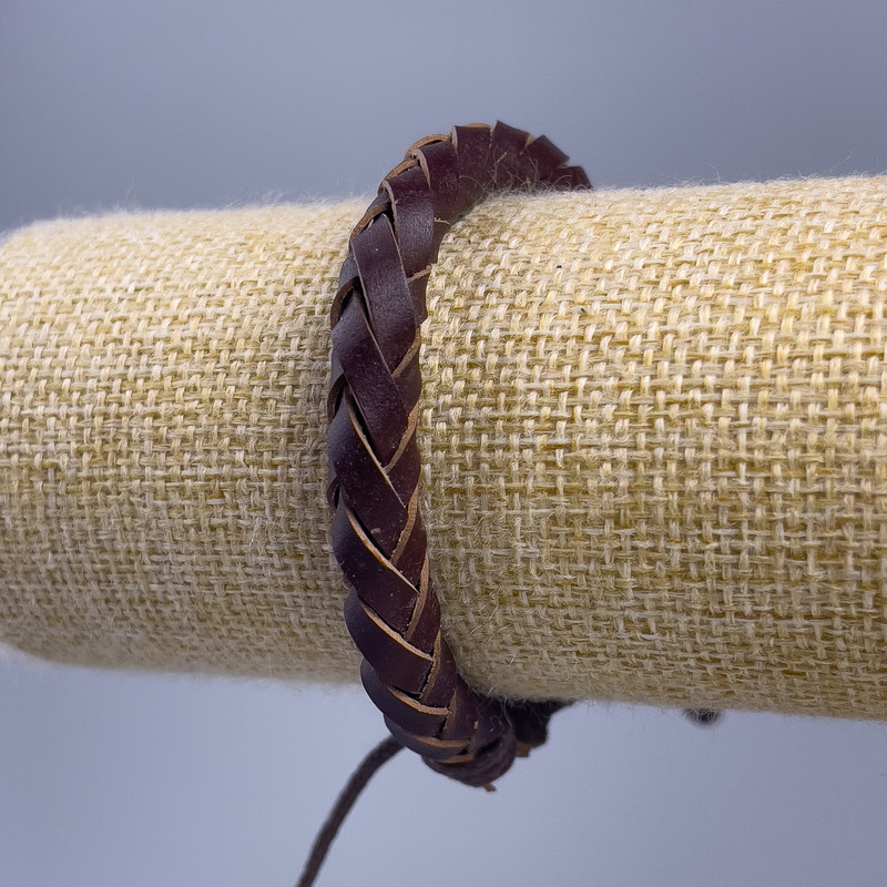 Bransoleta, długość 18–25 cm, grubość 7 mm, eko-skóra, kolor brązowy, na regulację