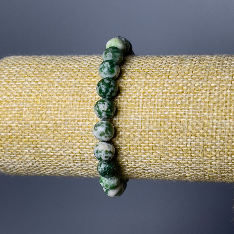 Bransoleta z agatu mechowego – gładkie kulki, średnica 8 mm, długość 18 cm (rozciągliwa)