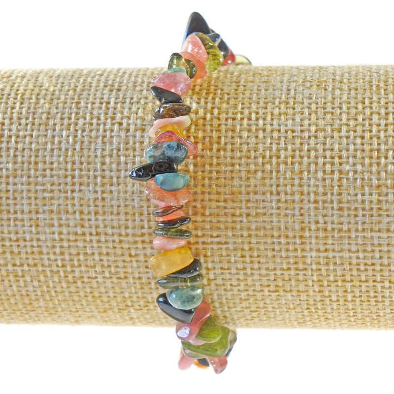 Bransoletka z naturalnym turmalinem, drobinki turmalinu, średnica 7×3 mm ±, długość 18 cm ± (rozciągliwa)