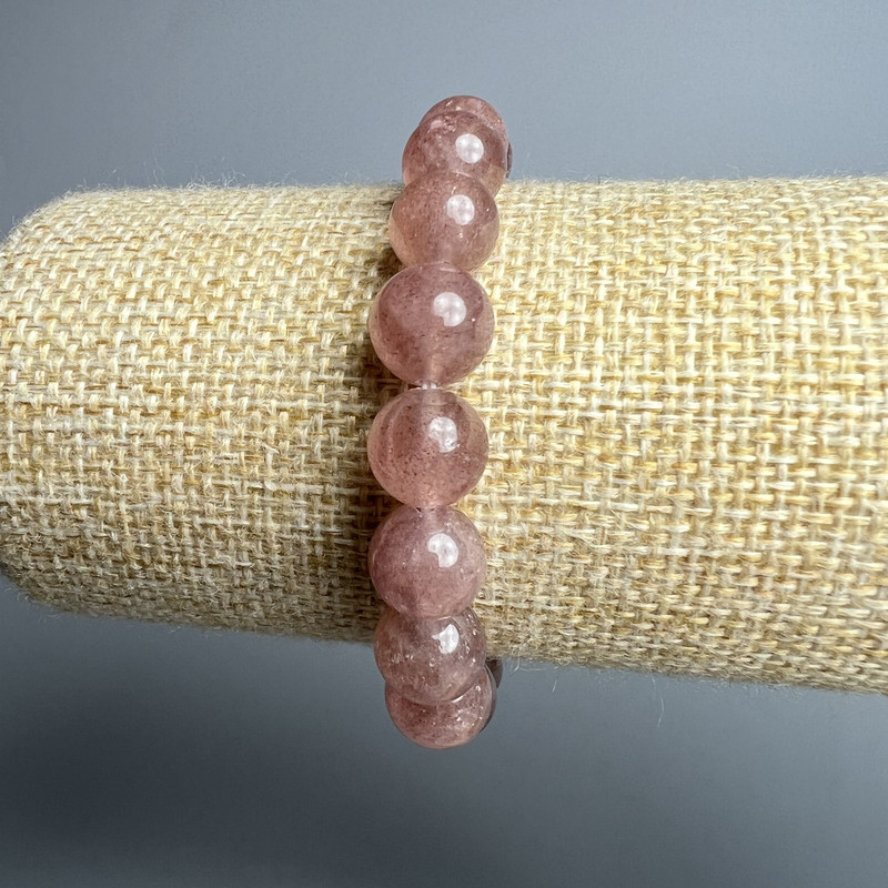 Bransoletka z kwarcu truskawkowego, naturalny kamień, gładka kulka o średnicy 8,5 mm, długość 18 cm ± (elastyczna)