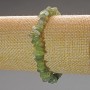 Bransoletka z prenitu — drobiny naturalnego kamienia, średnica 8×3 mm ±, długość 18 cm (elastyczna)