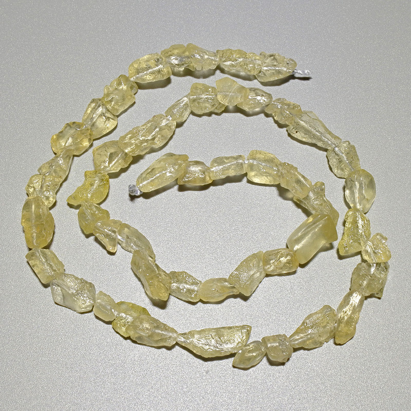 Koraliki z kwarcu cytrynowego, naturalny kamień, w formie cabochon, średnica 6×9 mm, długość około 40 cm, na nici
