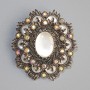 Broszka-pendant Akcent z białym kocim okiem, kryształami o efekcie kameleona, metal ciemnosrebrny 48×54 mm