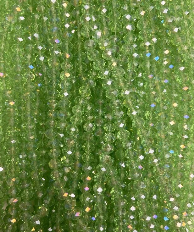 Koraliki czeskiego kryształu - sałatkowo-zielony fasetowany rondel z napylaniem benzynowym, średnica 6×5 mm, długość 42 mm, na nici