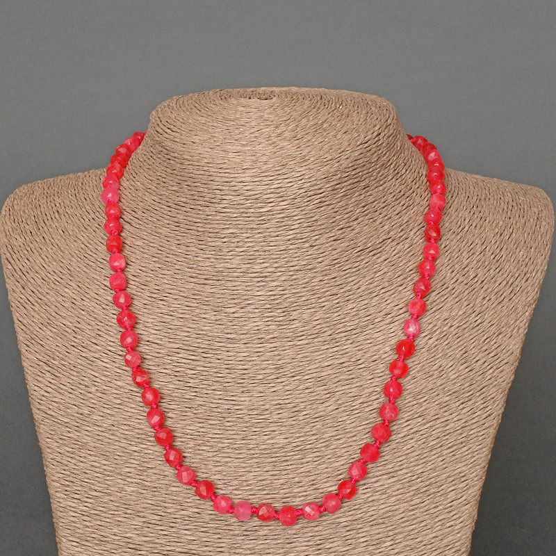 Naszyjnik z malinowego turmalinu, naturalny kamień, fasetowany sześcian, średnica 5 mm, długość 49 cm