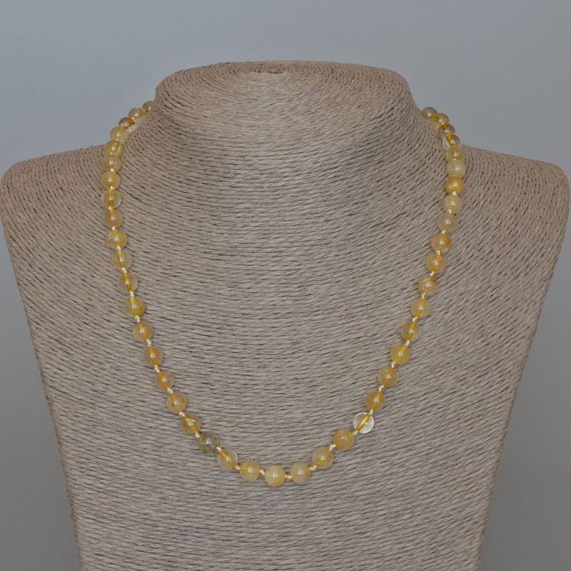 Naszyjnik z kwarcu rutylowego włochaty, naturalny kamień, gładka kulka, średnica 6,5 mm, długość 49 cm