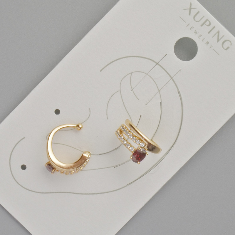 Kaf Xuping z czerwonym kryształem i białymi cyrkoniami, średnica 11,5 × 5 mm ± Pozłacanie 18K