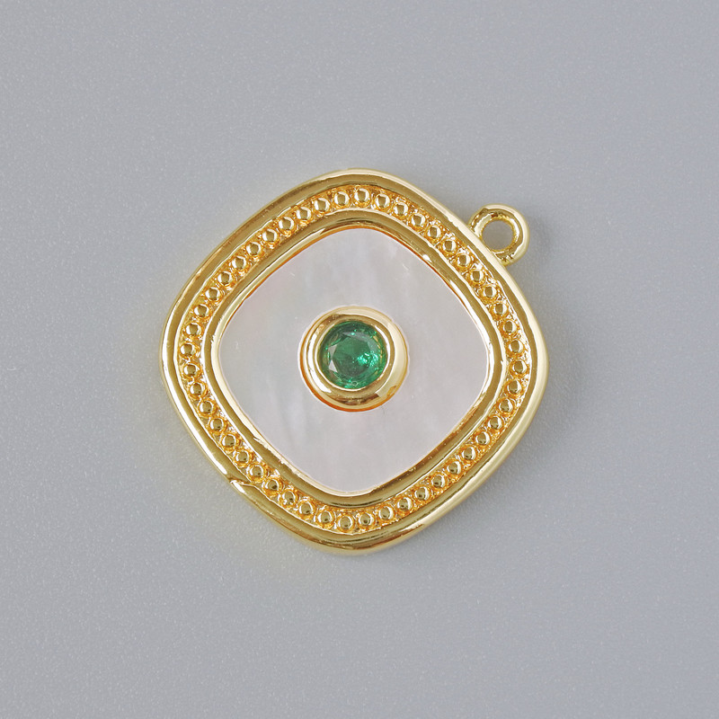 Wisiorek z masy perłowej i zielonego kryształu, złocisty kolor metalu, średnica 17×15 mm