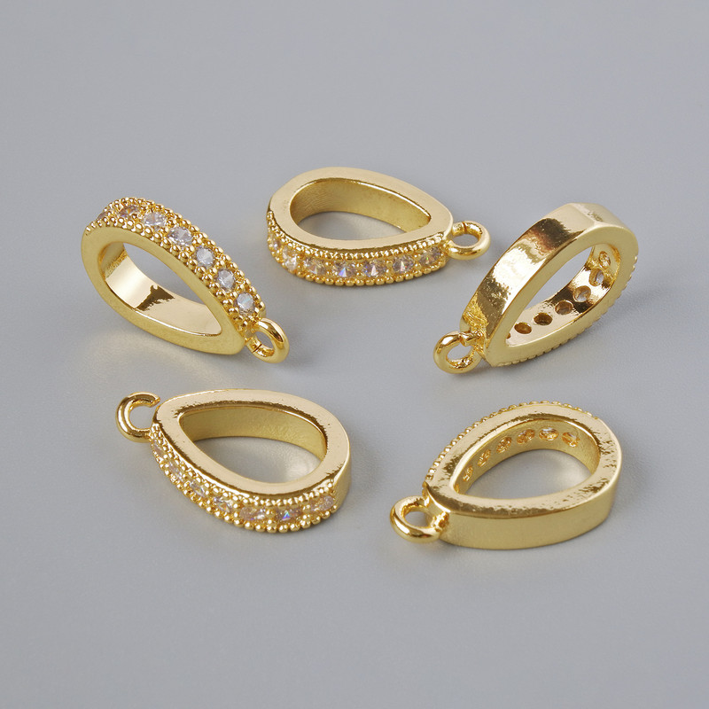 Zawieszka do wisiorka złotego koloru z białymi kryształami, średnica 15×3 mm, ± 1 szt.