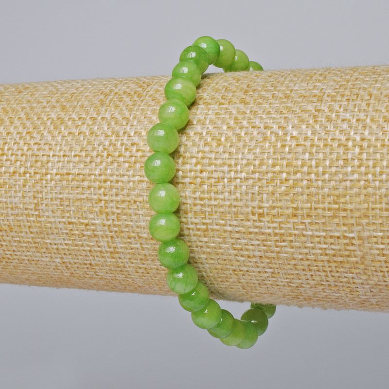 Bransoleta Onyks z akrylu — gładkie kuleczki o średnicy około 6,5 mm, długość 18 cm, elastyczna