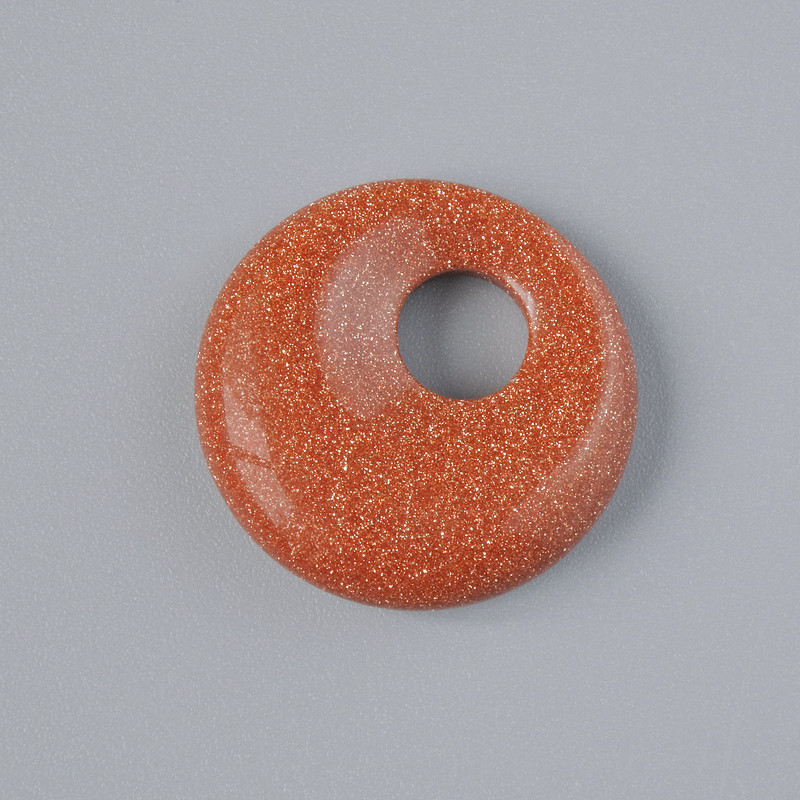Wisiorek w kształcie pączka (donut) z awenturytu Złoty Piasek (syntetyczny) kamień, średnica 18×5 mm ±, średnica otworu 5 mm ±