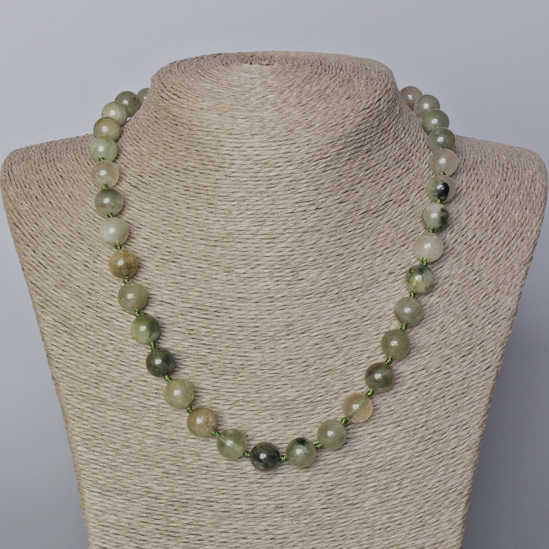 Naszyjnik z kwarcu fantomowego z rutylem, naturalny kamień, gładka kulka o średnicy 10 mm, długość 45–50 cm