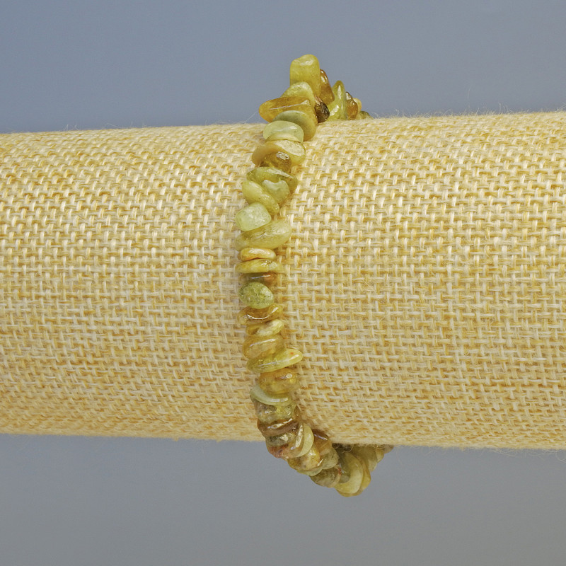 Bransoletka z grosularu (zielony granat) naturalny kamień - fragmenty, średnica 8×3 mm ± (rozciągany), długość 18 cm+