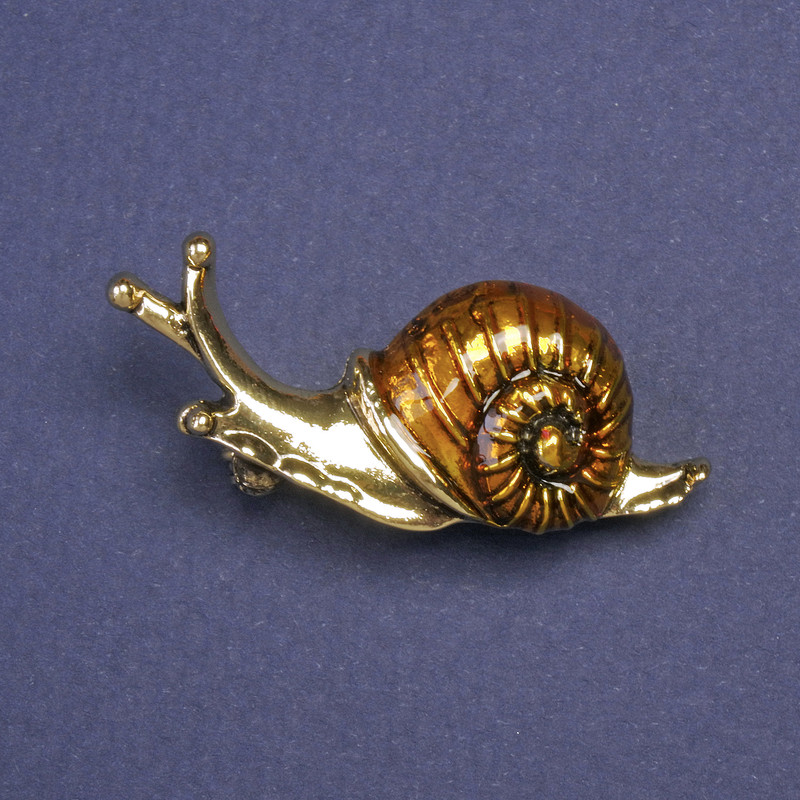 Broszka – Ślimak, żółta emalia, kolor metalu: złoto, 18×38 mm+