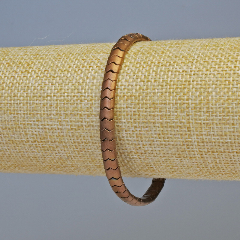Bransoletka z hematitu Żmijka, kolor miedź matowy, średnica 5×4×3 mm ±, długość 18 cm ±, elastyczna