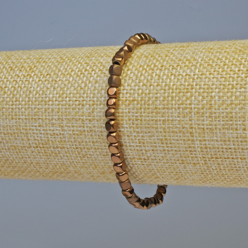 Bransoletka z hematitu w kostkach, kolor miedź, matowy i błyszczący, średnica 4×4 mm, długość 18 cm, elastyczna