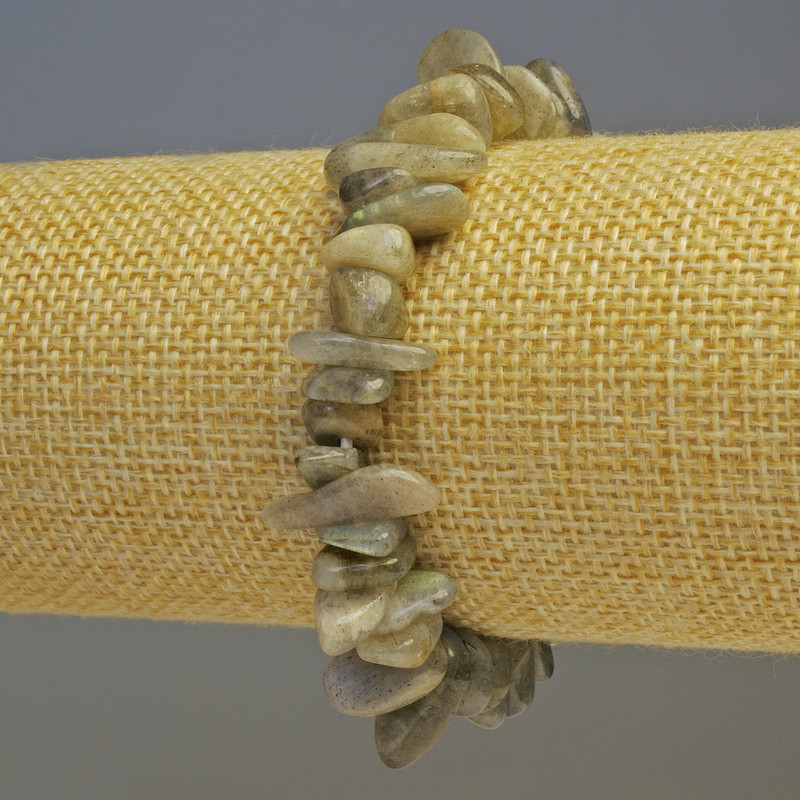 Bransoletka z labradorytu, naturalny kamień, drobiny, średnica 10×15 mm, długość 18 cm, rozciągana