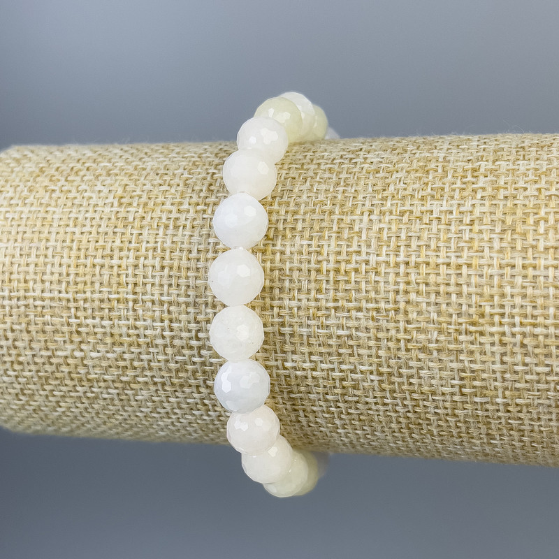 Bransoletka z morganitu, fasetowane kule 8 mm, długość 18 cm, elastyczna