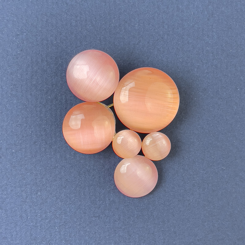 Broszka-wisiorek Akcent różowe kocie oko, metal złoty 33×43 mm+