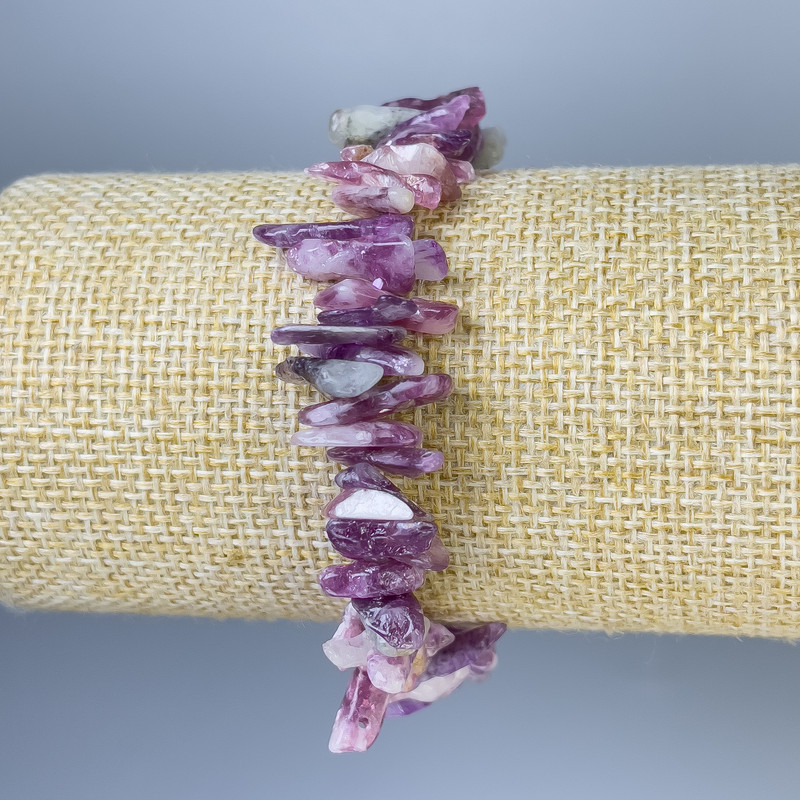 Bransoletka z turmalinu w drobinkach, średnica 11–15×2–5 mm, długość 18 cm, stretch