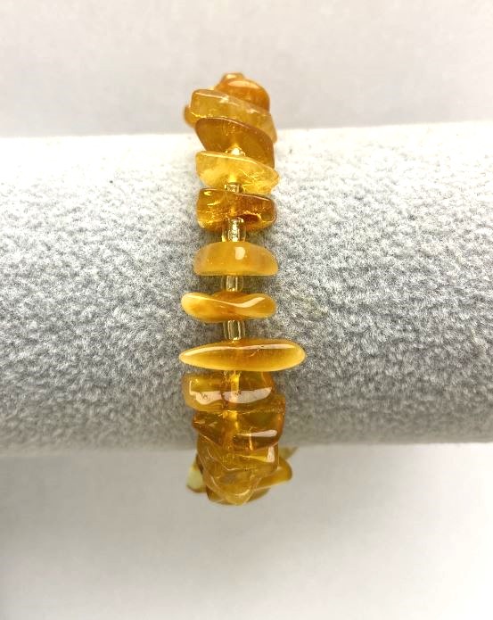 Bransoletka z bursztynowymi drobinami, średnica 9–12×2–4 mm, z koralikami, długość 18 cm, elastyczna