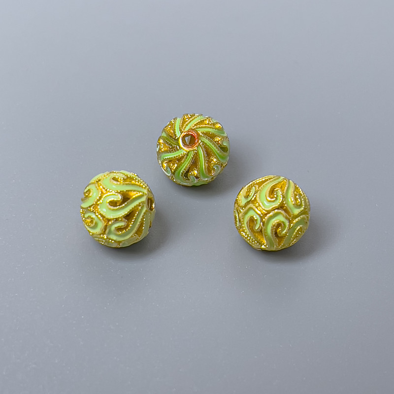 Koralik Cloisonné emalia sałatowa, średnica 8 mm ±, otwór 1 mm, złoty kolor metalu, 1 szt.