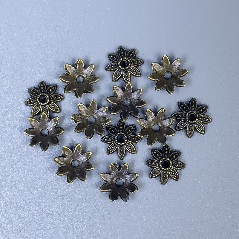 Czapeczki do koralików, kolor metalu brązowy, 7 mm