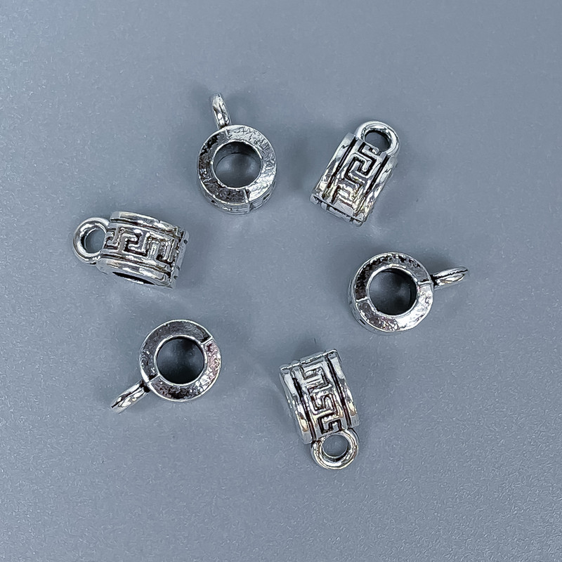 Zawieszka typu bail, kolor metalu: srebro, rozmiary 10×5×6 mm, otwory 4 mm i 2 mm, opakowanie 20 g (~27 szt.)