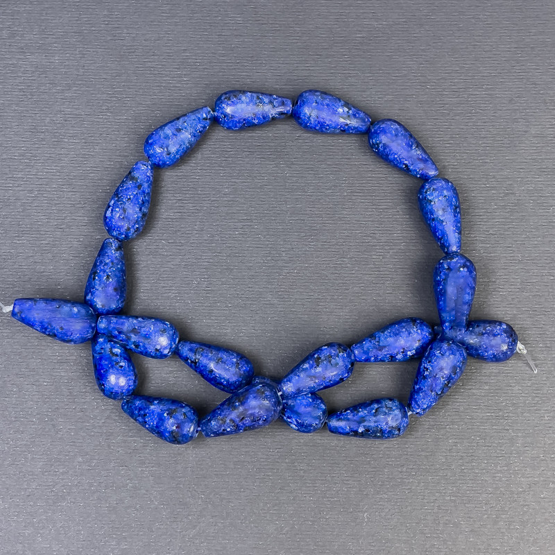 Koraliki z lazurytu, naturalny kamień, kształt kropli, średnica 19×10 mm, otwór 1 mm, długość 42 cm