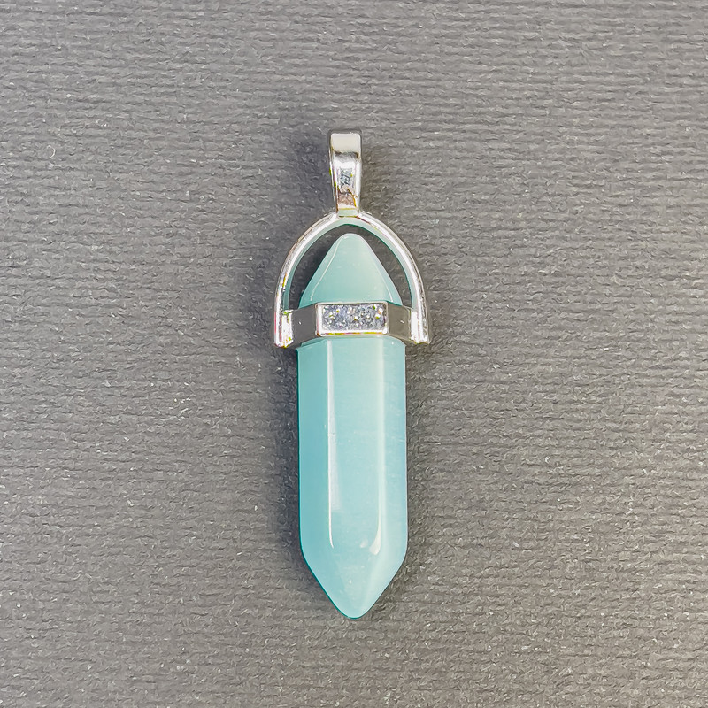 Wisiorek z kociego oka lazurowy, sześciokątny kryształ, kula 8×31×41 mm+