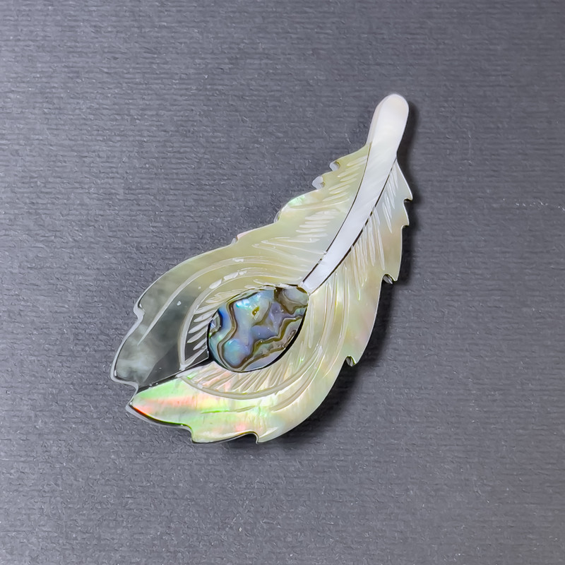 Broszka-wisiorek Haliotis Pirjina, srebrzysty kolor, srebrny metal, 58×27 mm+