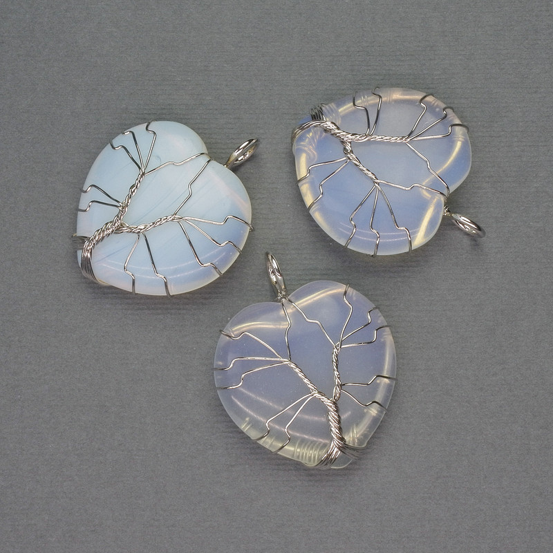 Wisiorek Serce z kamieniem księżycowym w srebrnym opleceniu, średnica 30×30 mm, długość 37 mm