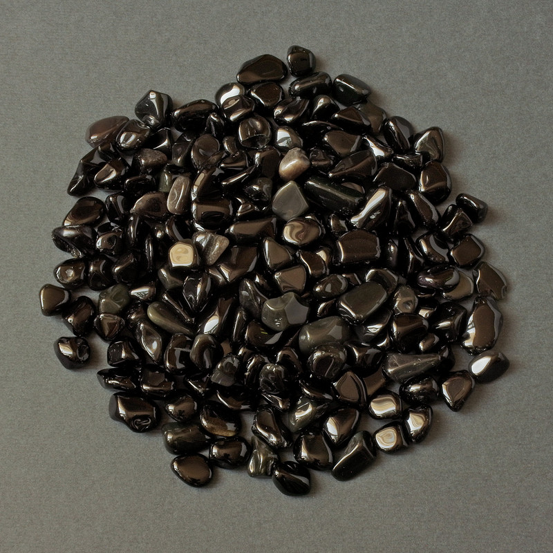 Odłamek agatu naturalnego bez otworu 8-14×5-8 mm ± (za 100 g ±)