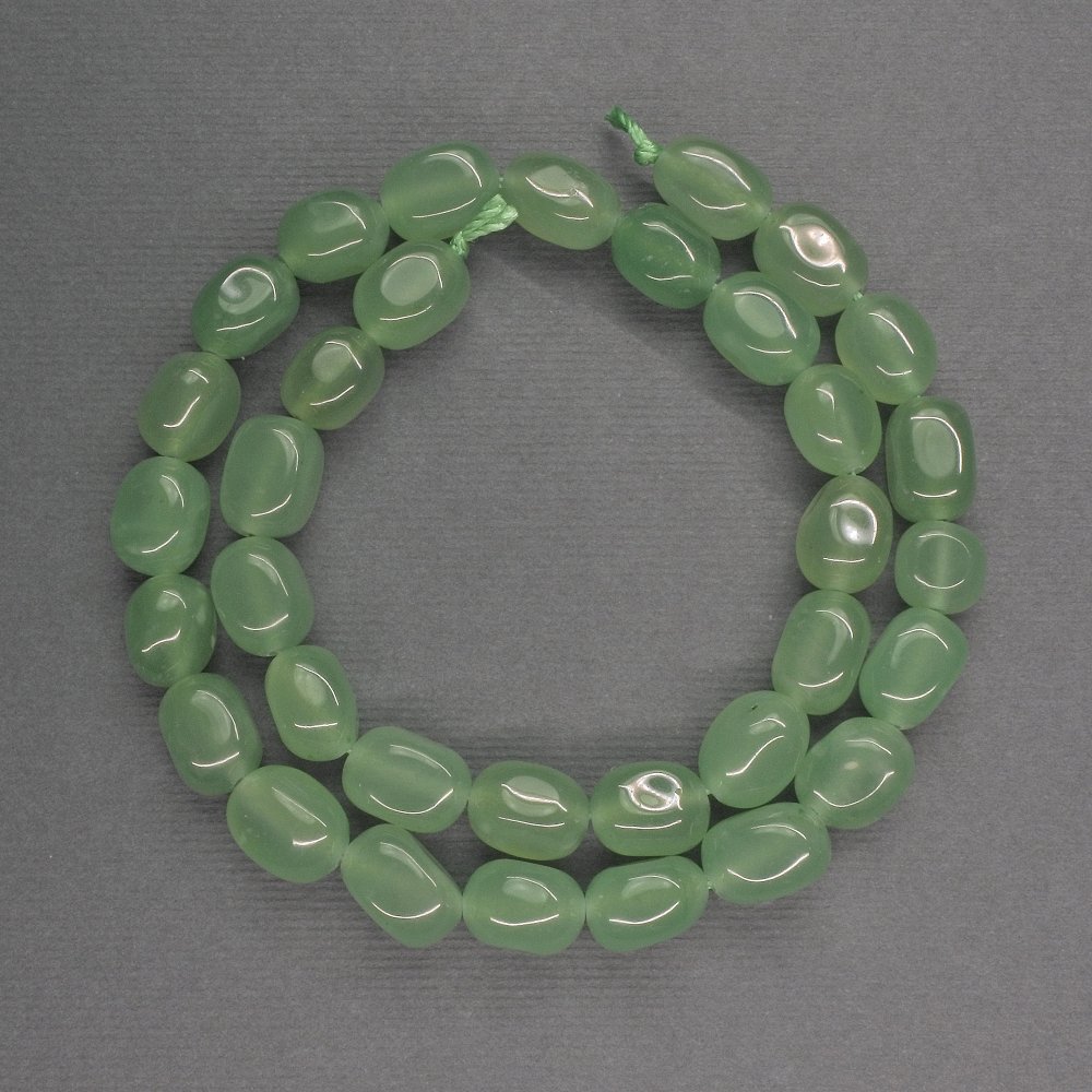 Koraliki nefrytu fasetowane, średnica 9×11 mm, długość 39 cm