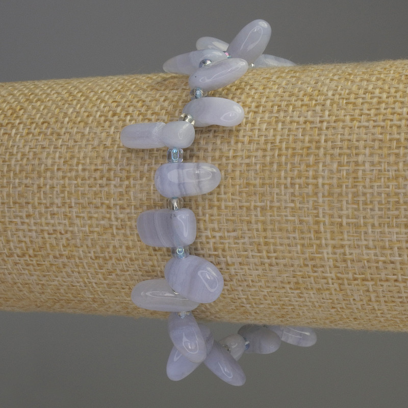 Bransoletka z agatu błękitnego fasetowana, 18 cm